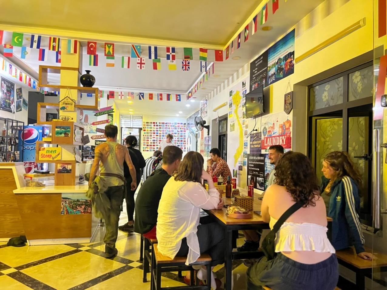 Ha Long Fancy Hostel And Restaurant Eksteriør bilde